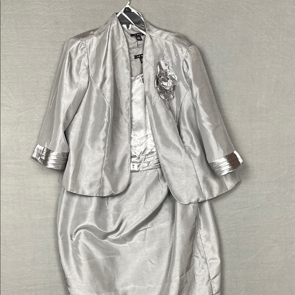 Elegant Silver Women's Jacket and Skirt Set